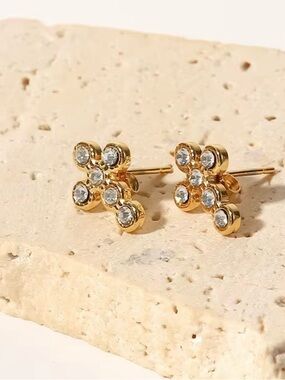 Gold Crystal Cross Stud Earrings 
Waterproof 
Stainless Steel